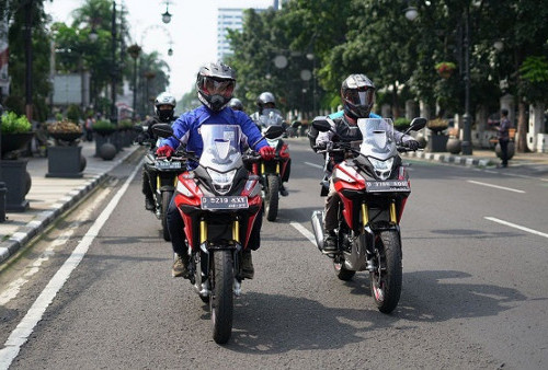 Bikers Ramaikan Gelaran Honda CB150X Urban Ride