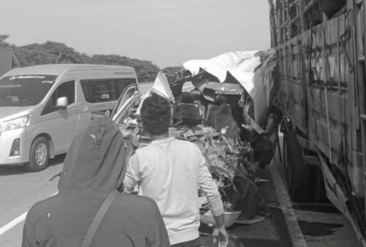 Kronologi Rombongan Suporter PSS Sleman Kecelakaan di Tol Madiun KM 616, 1 Orang Meninggal
