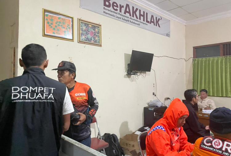 Dompet Dhuafa Jawa Tengah Kerahkan Tim Sisir Area Terdampak Hingga Layanan Medis Bagi Penyintas Banjir Bandang