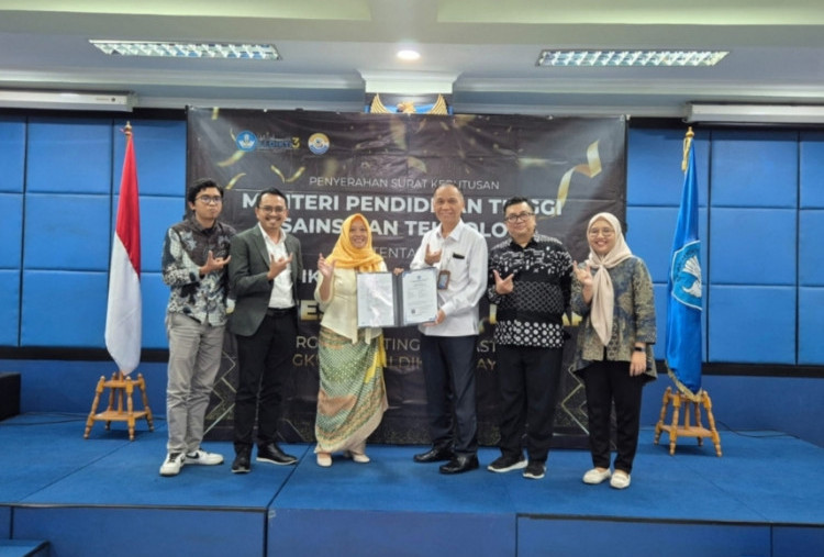 Universitas Esa Unggul Raih Guru Besar Baru di Fakultas Ilmu Komputer