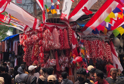 Berburu Hadiah Lomba Sambut HUT RI di Pasar Jatinegara, Harga Mulai Rp10 Ribuan