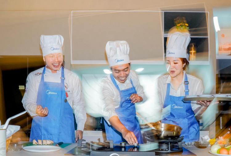 Dapur Auto Mewah! Kompor Tanam Terbaru Ini Bikin Masak Serasa Chef Hotel Bintang Lima