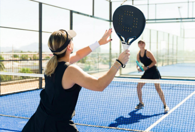 ⁠Padel Fever 2025: Olahraga Raket yang Jadi Gaya Hidup Baru