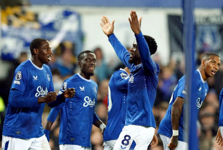 Everton Hancurkan Wolves 4-0, Kemenangan Kandang Terbesar Sejak 2019