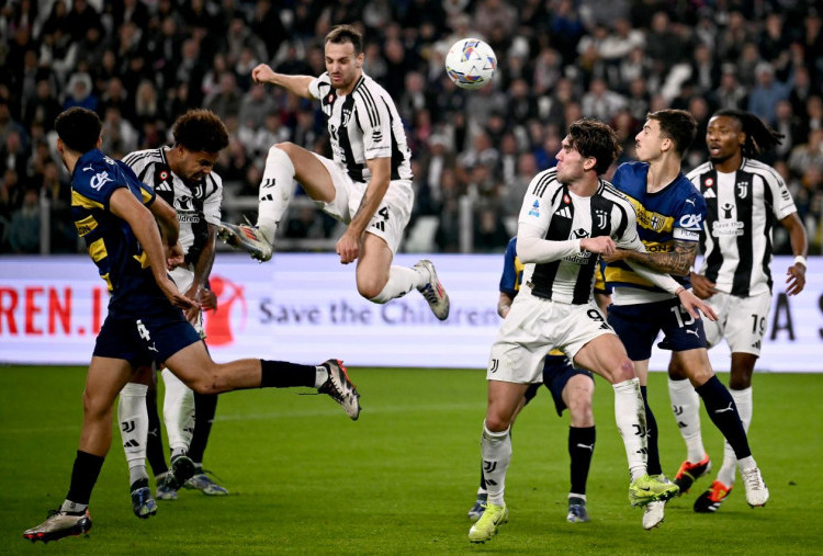 Juventus vs Parma 2-2: Merosot ke Posisi 4, Nyonya Tua Mulai Panik