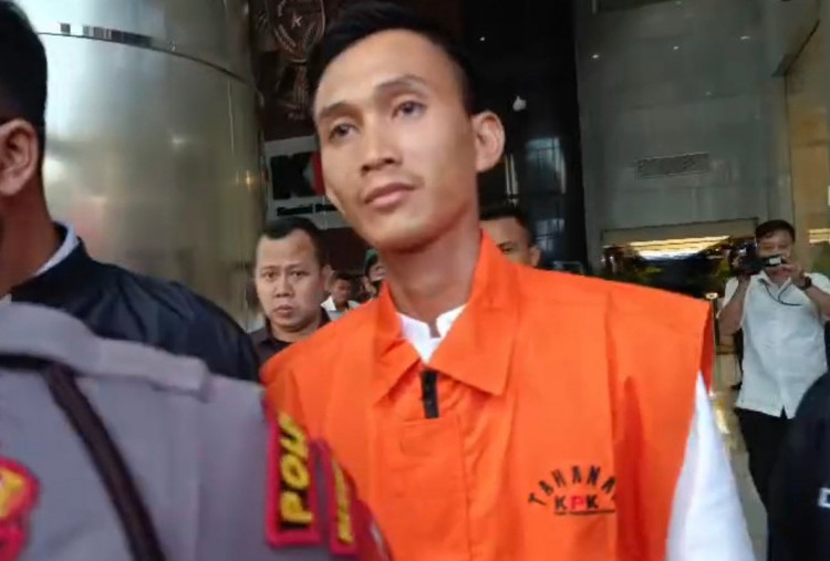 Ajudan Gubernur Riau Jadi Tersangka, KPK Ungkap Aliran Uang Rp950 Juta