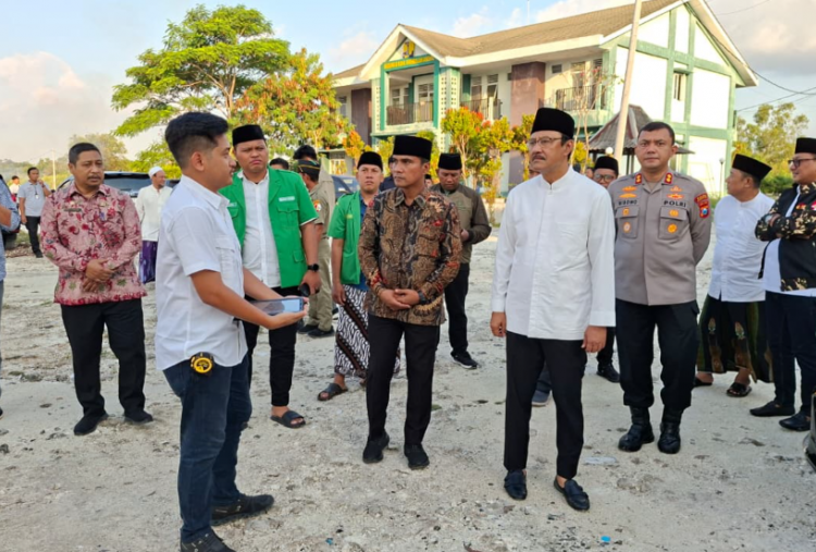Gus Ipul Cek Lokasi Penutupan Konbes NU yang akan Dihadiri Presiden di Bangkalan