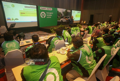 Materi pelayanan prima mengacu kepada Tata Tertib Gojek (Tartibjek) bagi mitra driver, termasuk di antaranya cara bersikap/berbicara yang sopan kepada pelanggan, serta cara berperilaku untuk memastikan kenyamanan pelanggan selama perjalanan.