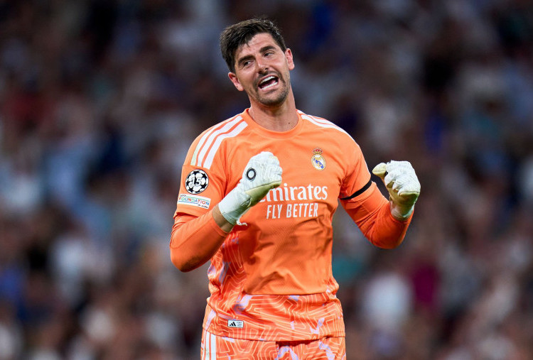 Tampil Konsisten, Real Madrid Beri Garansi Kontrak Thibaut Courtois