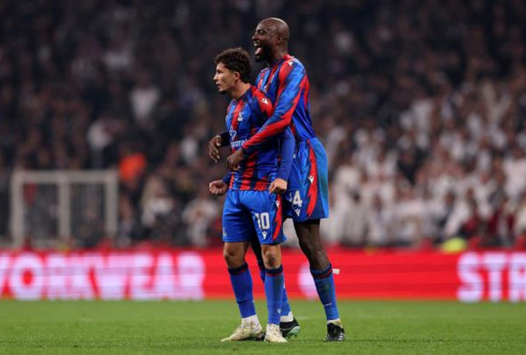 Besiktas vs Crystal Palace 2-2, The Eagles Sukses Curi Poin dari Istanbul