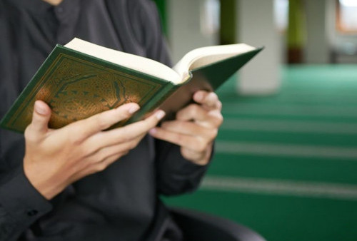 Mengisi Malam Pertama Ramadan dengan Cara Indah seperti Anjuran Rasulullah: Membaca Surat Al Fath