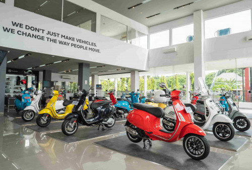 Tambah Dekat dengan Konsumennya, Piaggio Indonesia Resmikan Dealer Premium Motoplex 3S di Jember