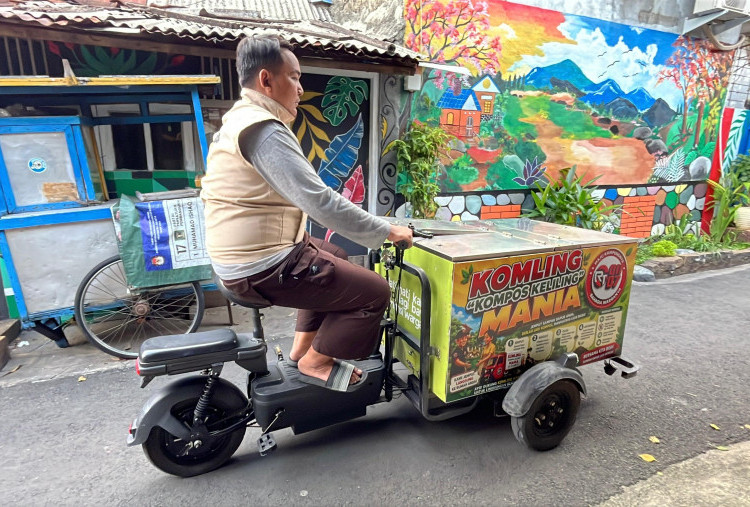 Keren, Ketua RT di Gandaria Utara Ciptakan Kompos Keliling, Ubah Sampah Dapur Jadi Kompos