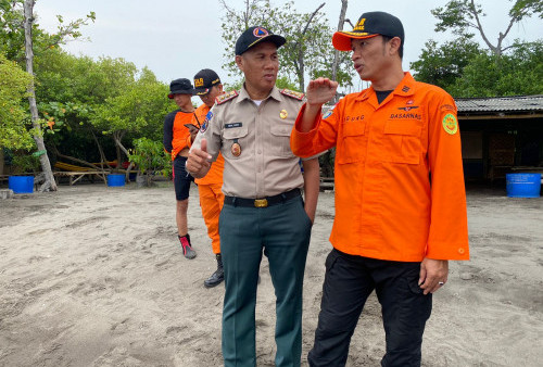 Pemancing asal Kebon Jeruk Tenggelam di Pantai Teluknaga, Basarnas Jakarta dan BPBD Tangerang Evakuasi