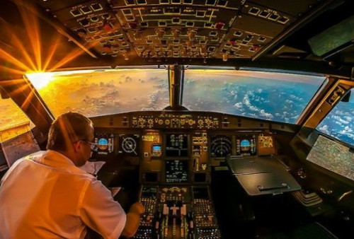 Tak Sengaja Tertidur saat Menerbangkan Pesawat di Udara, Pilot Ini Langsung Dipecat