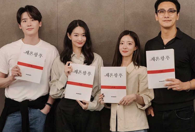 Kostum Ju Ji Hoon di Promo Drakor The Remarried Empress Mirip Medali NAZI, Disney+ Minta Maaf