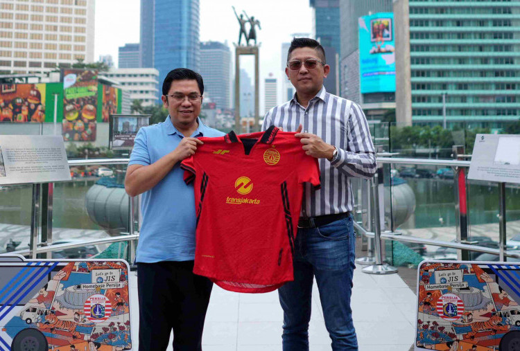 Dua Ikon Jakarta Bersatu, Transjakarta Resmi Jadi Sponsor Persija di Super League 2025/2026