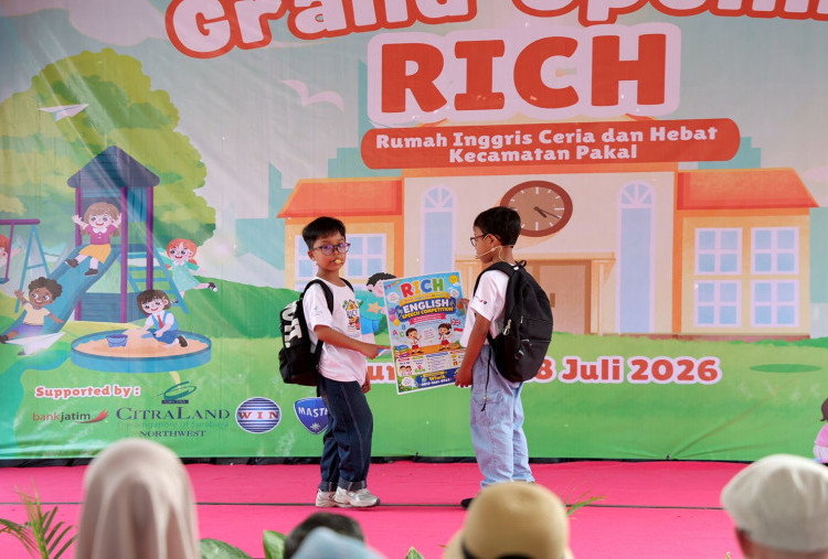 Pemkot Surabaya Resmikan RICH Pakal, 600 Anak Antusias Ikut Kursus Bahasa Inggris Gratis