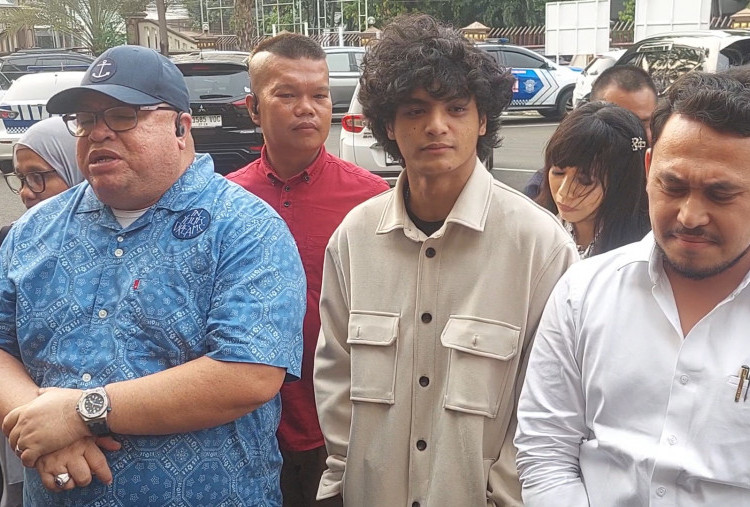 Razman Bilang Lolly Pernah Pacaran dengan Pria Inisial AD Sebelum Vadel Badjideh, Anthony Dedola?