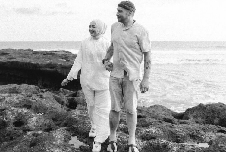 Duka Istri Gary Iskak Ikhlas Melepas Suami Tercinta, Rischa Novisha: Sudah Sampai Wahai Jiwa yang Tenang