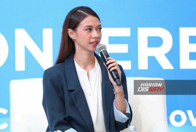 Kampanye “Bebas Mata SePeLe” telah digelar di berbagai kota, termasuk Yogyakarta, Bandung, dan Jakarta, dengan beragam aktivitas seperti pemeriksaan mata gratis dan zona edukasi interaktif. Melalui inisiatif ini, Insto berupaya mendorong masyarakat lebih peduli terhadap kesehatan mata agar tetap produktif, aktif, dan nyaman dalam beraktivitas sehari-hari.