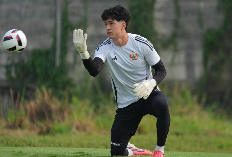 Diumbar Alasannya, Persija Pinjamkan Kiper Cyrus Margono ke Klub Super League Lain