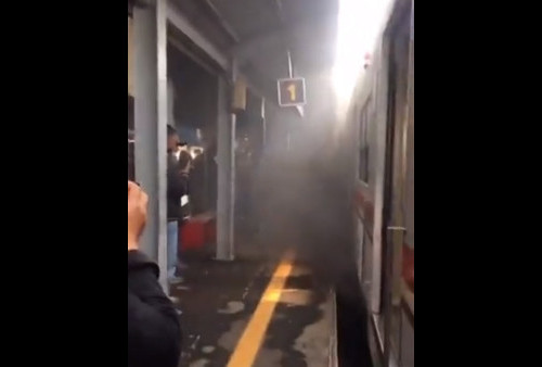 Ledakan KRL di Stasiun Bojong Gede dan Asap Tebal Bikin Panik Penumpang, KAI Angkat Bicara