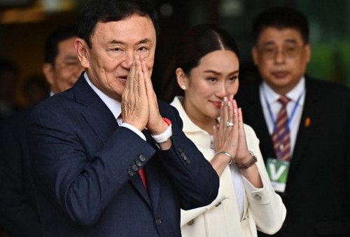 Thavisin PM Baru, Thaksin Pulang