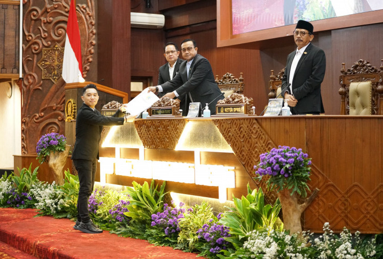 Dana Transfer Dipangkas, Pendapatan Jatim di APBD 2026 Turun Rp1,7 Triliun