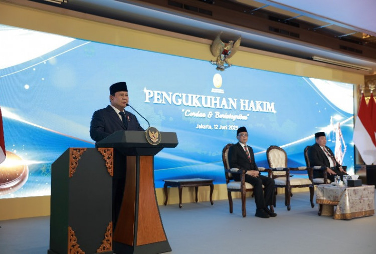 Prabowo Siap Potong Anggaran TNI-Polri Agar Gaji Hakim Bisa Naik