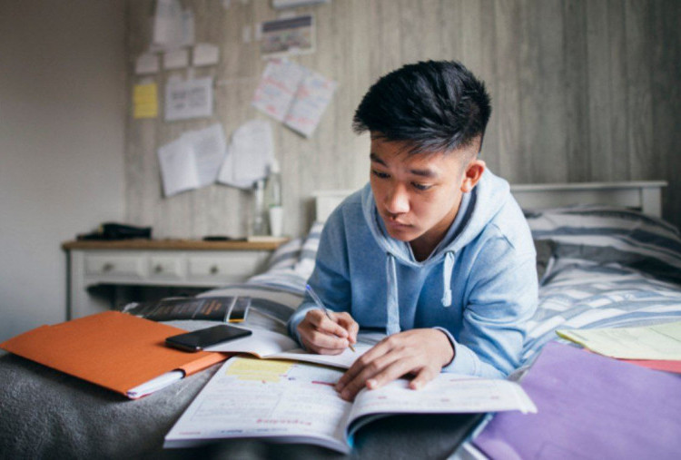 Berlaku Hari Ini, Disdik Terapkan Sistem PJJ bagi Sekolah di Jakarta Selama Cuaca Ekstrem