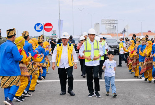 Tol Bambu Semarang-Demak Juga Berfungsi Sebagai Tanggul Laut