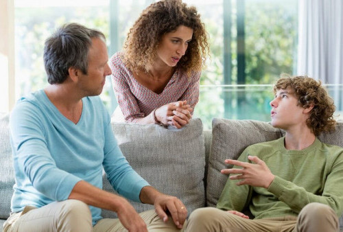 Tip Anak Menghadapi Sikap Orang Tua Immature secara Emosional melalui Batasan dalam Hubungan