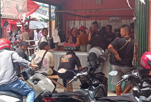 Jelang Lebaran, Pasar Tradisional Pringsewu Ramai Pengunjung
