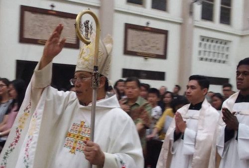 Kesan Misdinar terhadap Mendiang Uskup Surabaya: Getol Mencari Generasi Penerus para Pastor