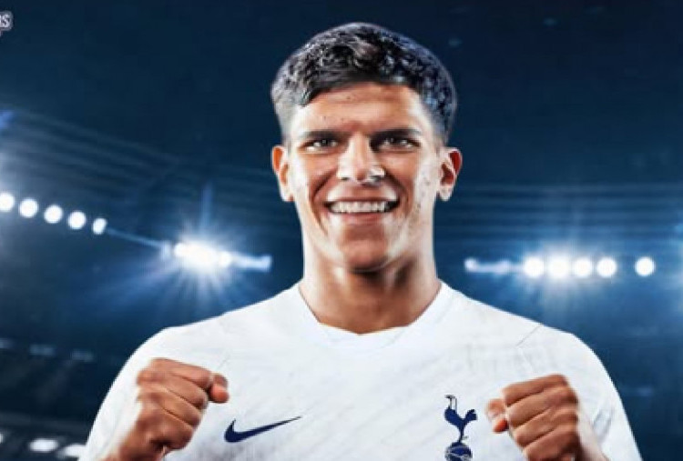 Manchester United Gigit Jari! Tottenham Resmi Amankan Mateus Fernandes seharga Rp2 Triliun