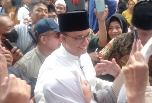 Pesan Anies Baswedan di Sentra Wisata Kuliner Surabaya