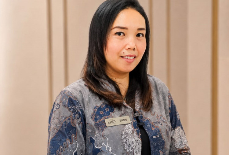 Cheng Yu Pilihan Director of Sales Grand Whiz Hotel Praxis Surabaya Dwi Retno Oktaviany: Tong Xin Xie Li