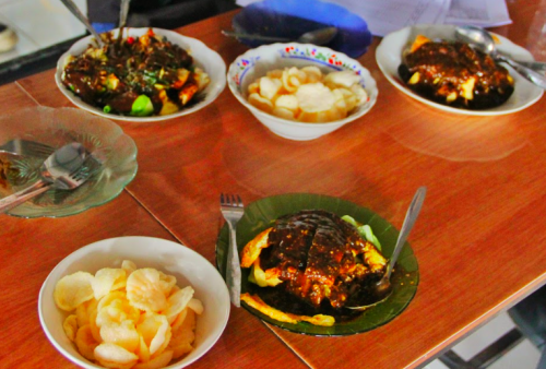 Surabaya Tourism Awards: Kuliner Terenak di Kecamatan Lakarsantri dan Sukomanunggal