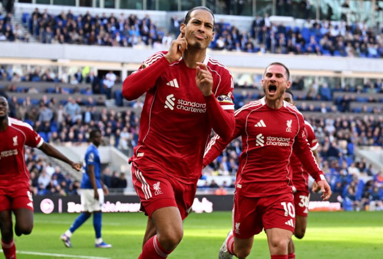Drama Menit Akhir! Sundulan Virgil van Dijk Bawa Liverpool Bungkam Everton 2-1