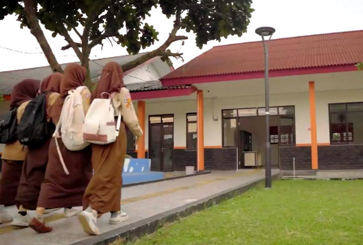 Revitalisasi Sekolah, Digitalisasi Pendidikan, dan Kesejahteraan Guru Jadi Fokus Perbaikan Pendidikan