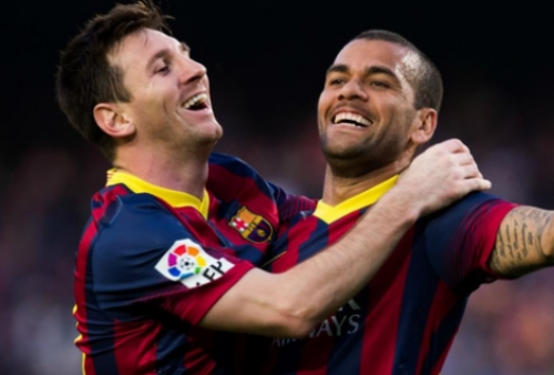 Demi Tujuan Ini, Dani Alves Ajak Messi Pulang ke Barcelona: Tidak Ada Klub yang Lebih Baik...