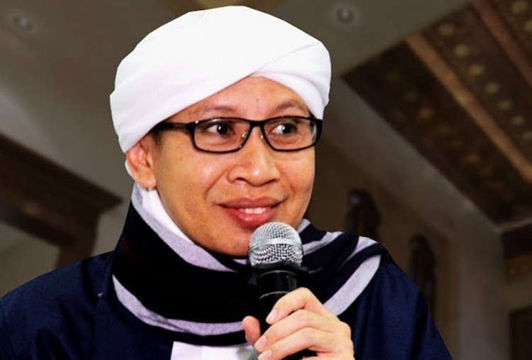 Hukum Menelan Dahak Saat Puasa Menurut Buya Yahya, Apakah Membatalkan?