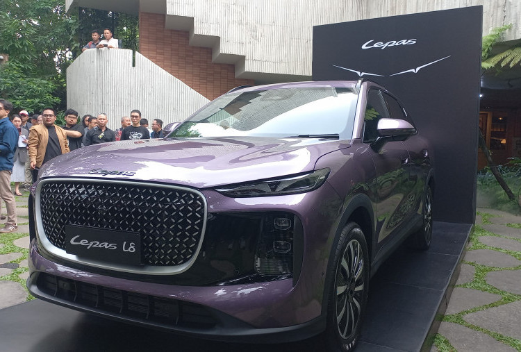 Lepas L8 Siap Meluncur di Indonesia, SUV Modern dengan Teknologi Parkir Otomatis