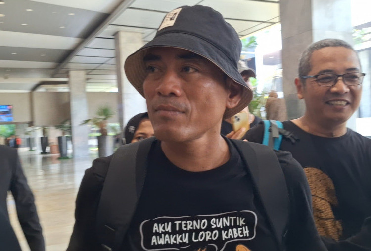 Pertama Kali, Koordinator AMPB Botok Masuk Ruang Sidang DPR: Aku Terno Suntik