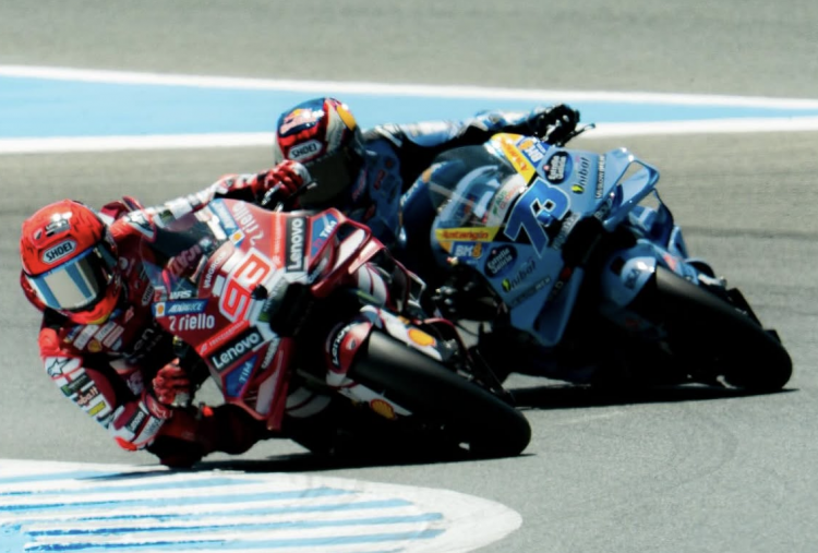 MotoGP Prancis 2026: Marc Marquez Patah Tulang Usai Highside di Sirkuit Le Mans, Absen di Catalunya
