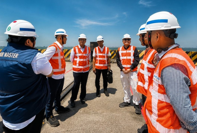 Kemenhub Puji Terminal Teluk Lamong, Jadi Pionir Pelabuhan Hijau di Indonesia
