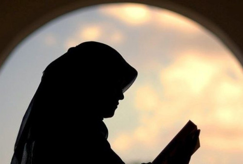 Meneladani Sufi Perempuan Rabiatul Adawiyah