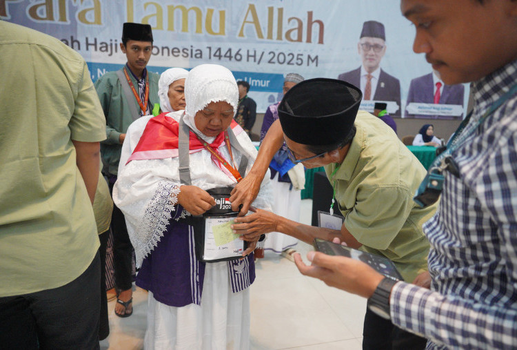 Lebih dari 15 Ribu Jamaah sudah di Madinah, Berikut Daftar Kloter yang Berangkat Hari Ini!