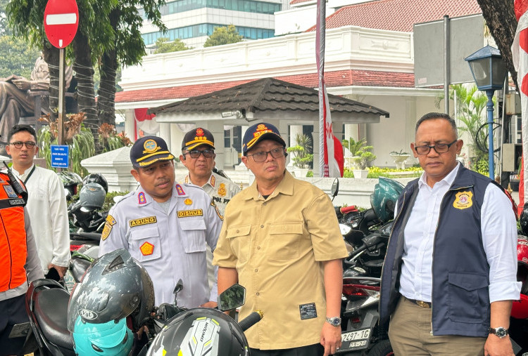 Jaga Kelancaran Perayaan HUT RI, Kadishub dan Kasatpol PP Turun Langsung Pantau Kawasan Monas